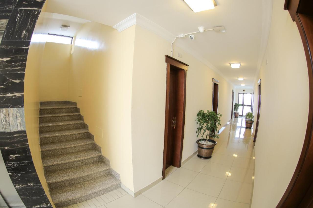 Hotel Tirago Addis Abeba Zewnętrze zdjęcie